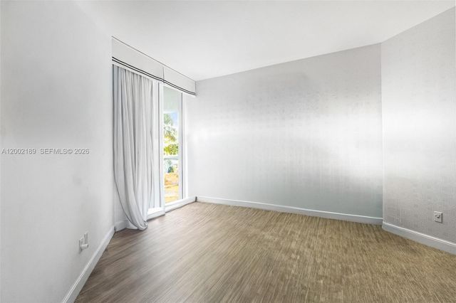 21050 Point Pl 403, Aventura, FL 33180
