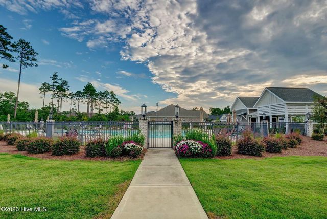 2136 Whiskey Branch Drive, Wilmington, NC 28409