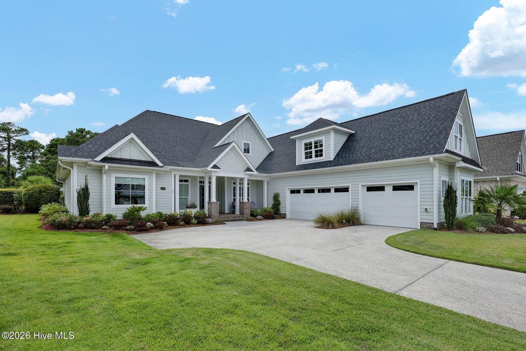 2136 Whiskey Branch Drive, Wilmington, NC 28409
