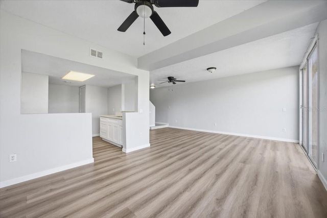 713 WASHINGTON PALM LOOP Main, Davenport, FL 33897