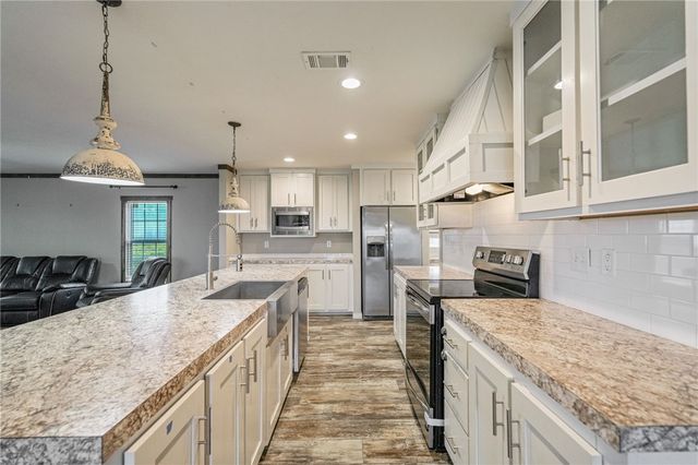 5898 County Road 2047, Odem, TX 78370