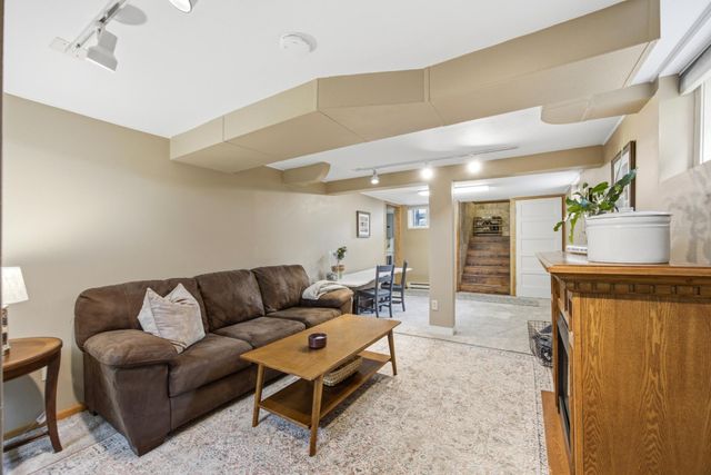 1119 2nd Street N, Fargo, ND 58102