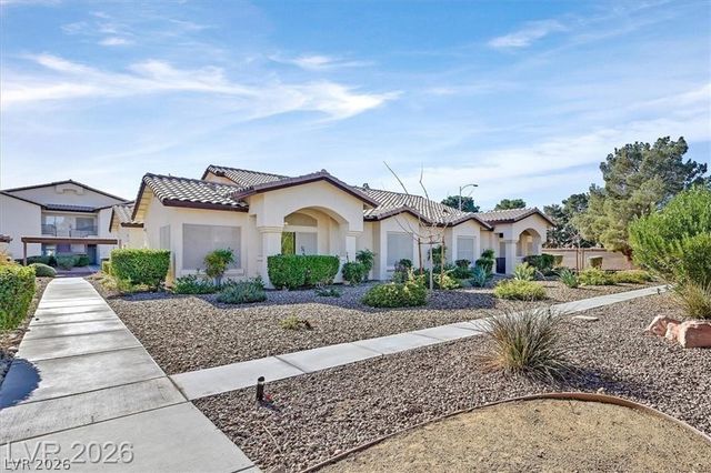 7250 White Dove Drive 104, Las Vegas, NV 89149