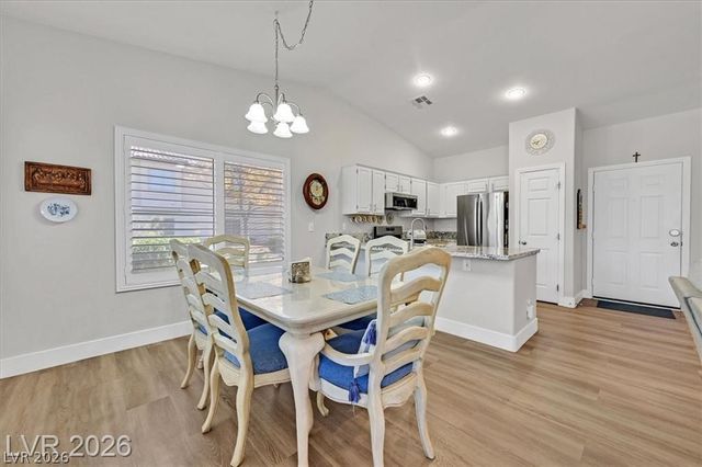 7250 White Dove Drive 104, Las Vegas, NV 89149