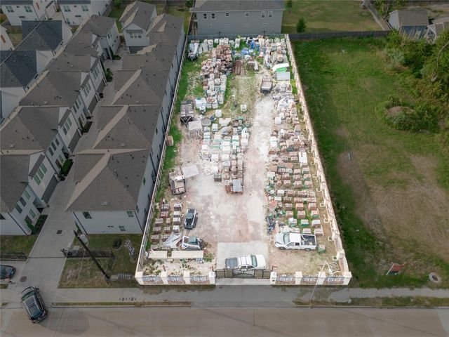 4440 W Tidwell Rd, Houston, TX 77091