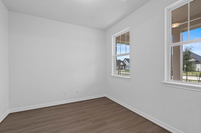 9919 Goliad Drive, Mont Belvieu, TX 77523