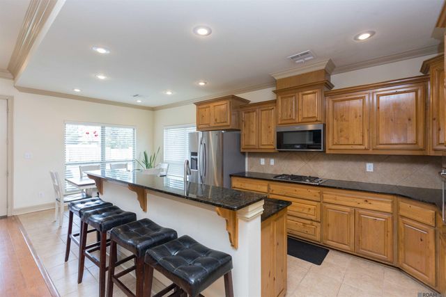 2953 Majestic Oaks Ave, Zachary, LA 70791