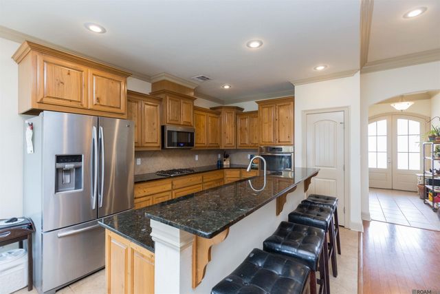 2953 Majestic Oaks Ave, Zachary, LA 70791