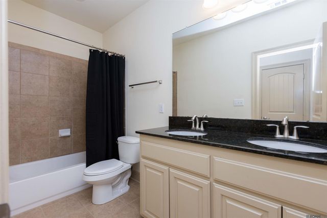 2953 Majestic Oaks Ave, Zachary, LA 70791