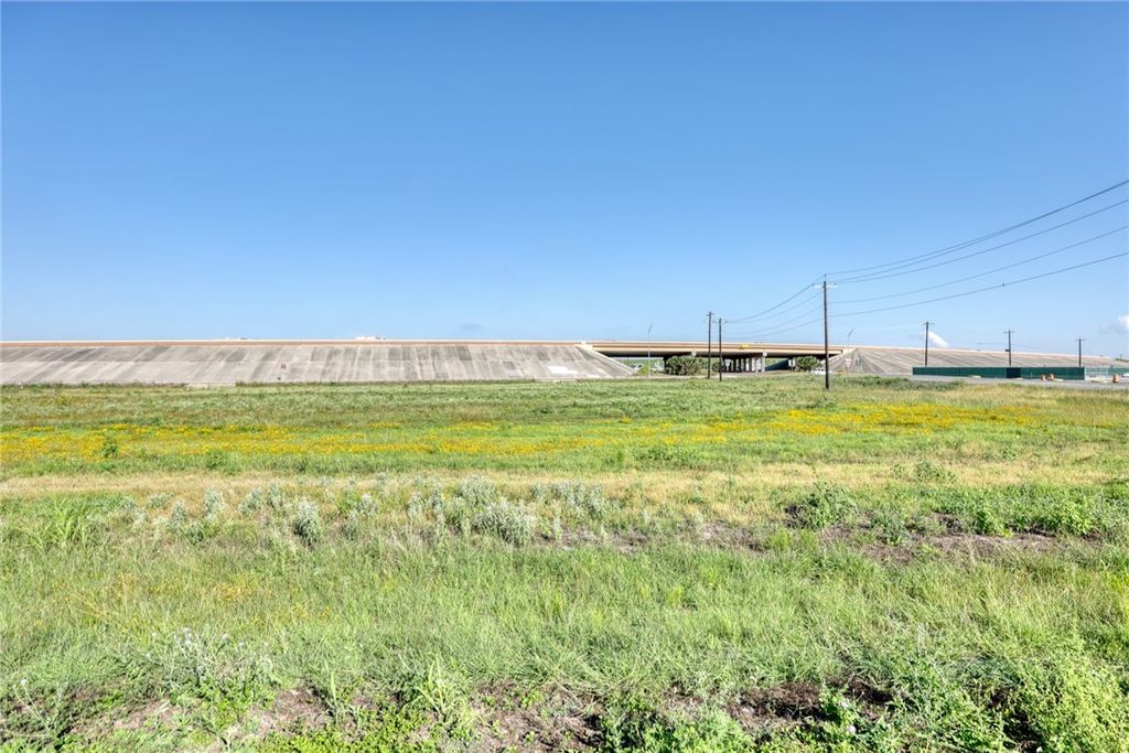 0 Crosstown Expy, Corpus Christi, TX 78417 — exterior