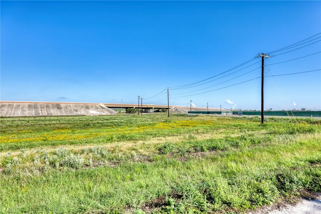 0 Crosstown Expy, Corpus Christi, TX 78417 — photo 4