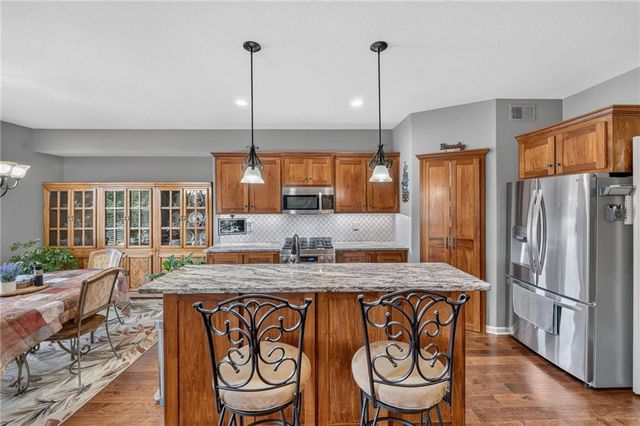 10115 N Miller Lane, Kansas City, KS 66109
