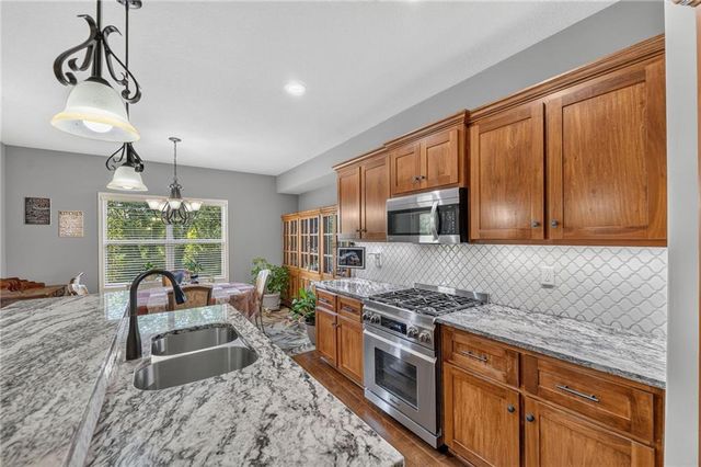 10115 N Miller Lane, Kansas City, KS 66109