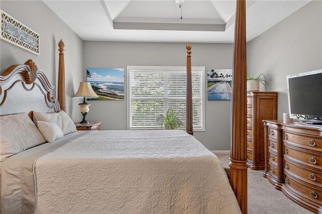 10115 N Miller Lane, Kansas City, KS 66109