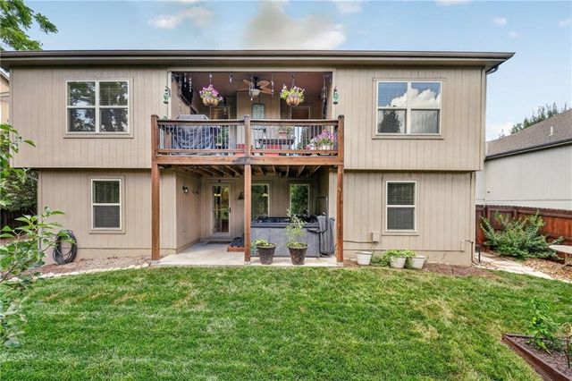 10115 N Miller Lane, Kansas City, KS 66109