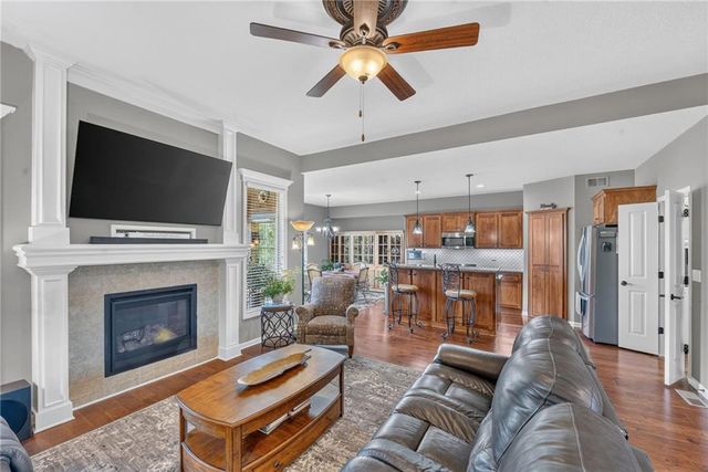 10115 N Miller Lane, Kansas City, KS 66109