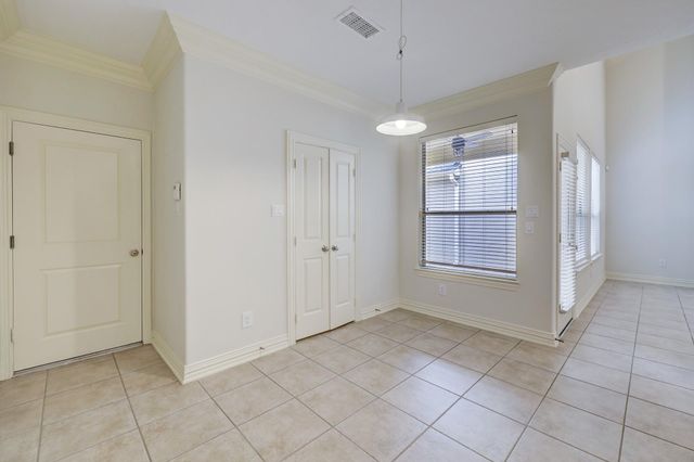 14446 Summerleaf Lane, Houston, TX 77077