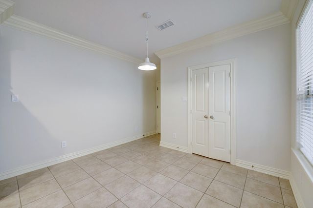 14446 Summerleaf Lane, Houston, TX 77077