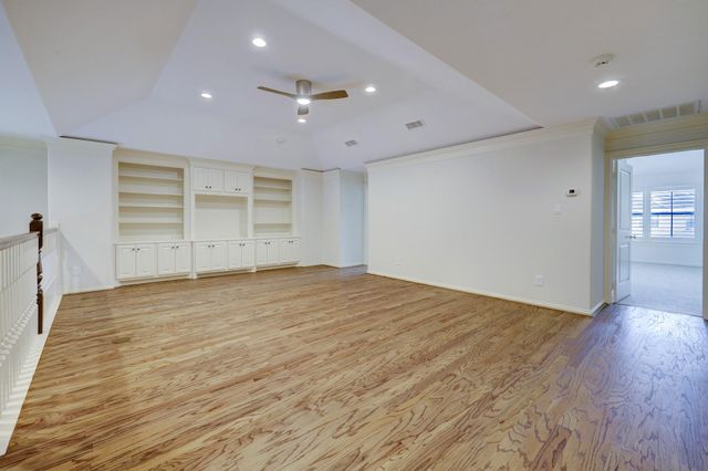 14446 Summerleaf Lane, Houston, TX 77077