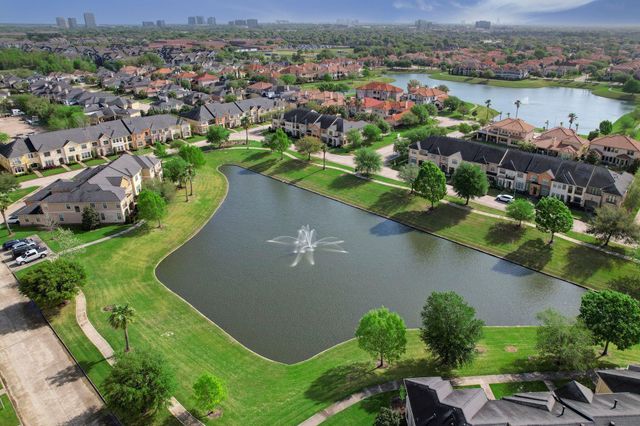 14446 Summerleaf Lane, Houston, TX 77077