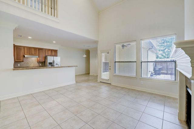14446 Summerleaf Lane, Houston, TX 77077