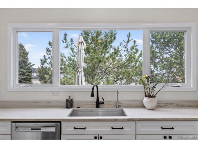 551 Seth Pl, Castle Pines, CO 80108