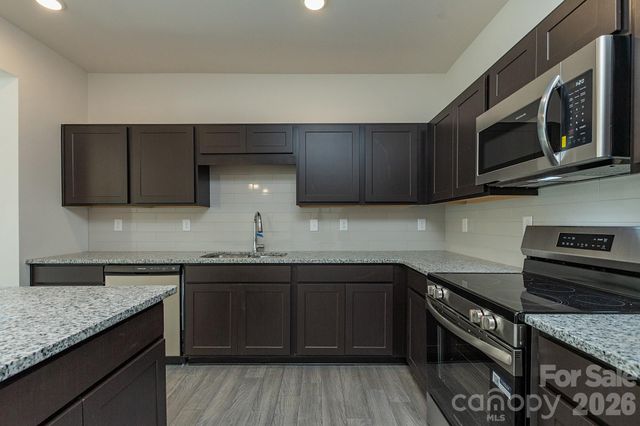 6116 Jasmine Branch Road 20, Charlotte, NC 28216