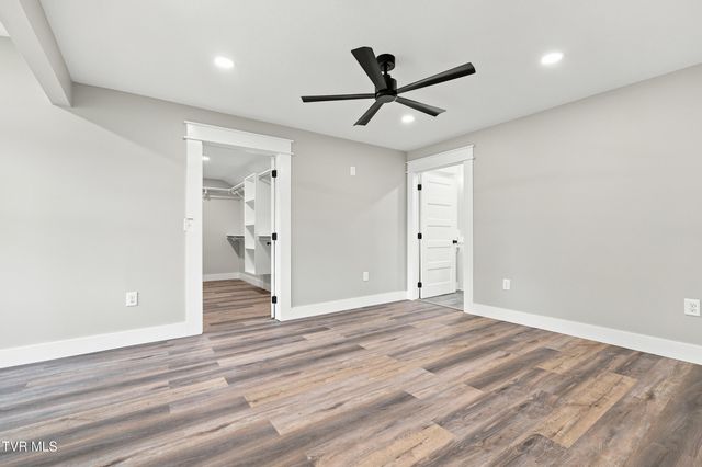707 Cooks Valley Road, Kingsport, TN 37664