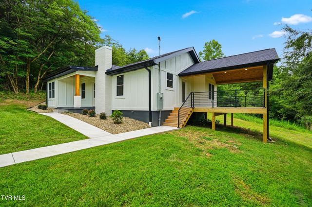707 Cooks Valley Road, Kingsport, TN 37664