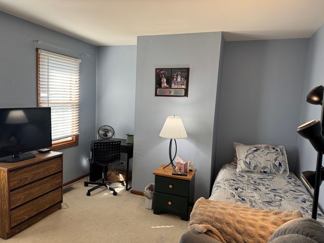 530 Cypress Bridge Road, Lake Zurich, IL 60047