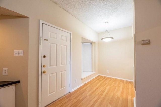 2818 Nueces St. ST 213, Austin, TX 78705