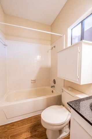 2818 Nueces St. ST 213, Austin, TX 78705
