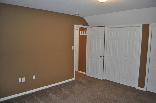 3404 N 9th Street, St Joseph, MO 64505