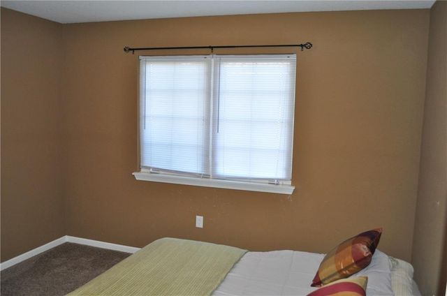 3404 N 9th Street, St Joseph, MO 64505