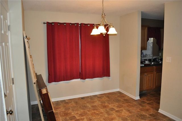 3404 N 9th Street, St Joseph, MO 64505