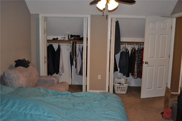 3404 N 9th Street, St Joseph, MO 64505