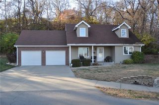 3404 N 9th Street, St Joseph, MO 64505