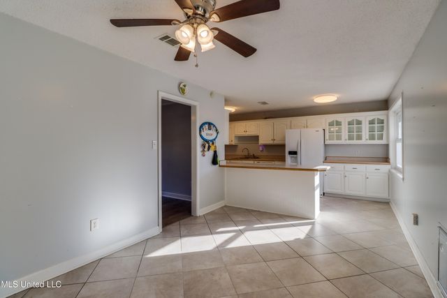 1713 James Madison Drive, Biloxi, MS 39531