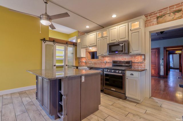 529 Herndon Drive, Evansville, IN 47711