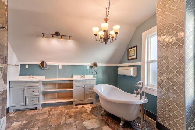 529 Herndon Drive, Evansville, IN 47711