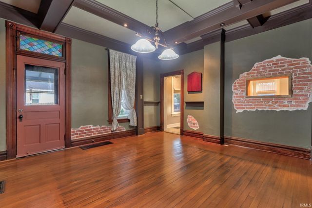 529 Herndon Drive, Evansville, IN 47711