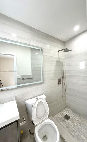 3740 NW 188th St, Miami Gardens, FL 33055