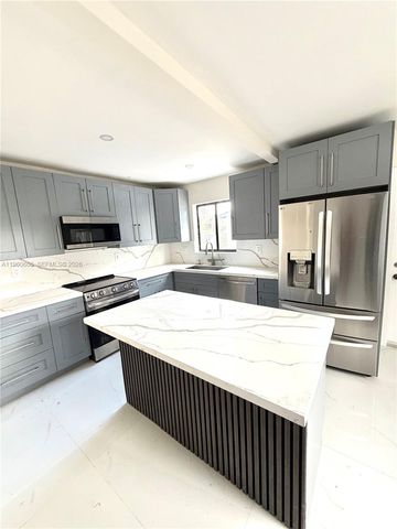 3740 NW 188th St, Miami Gardens, FL 33055