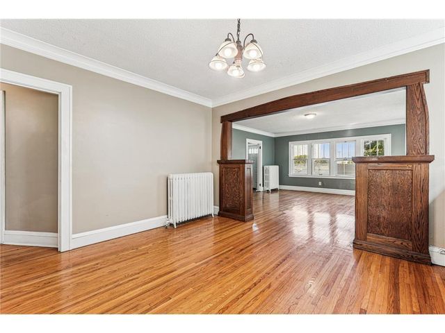 1186 Marshall Avenue, Saint Paul, MN 55104