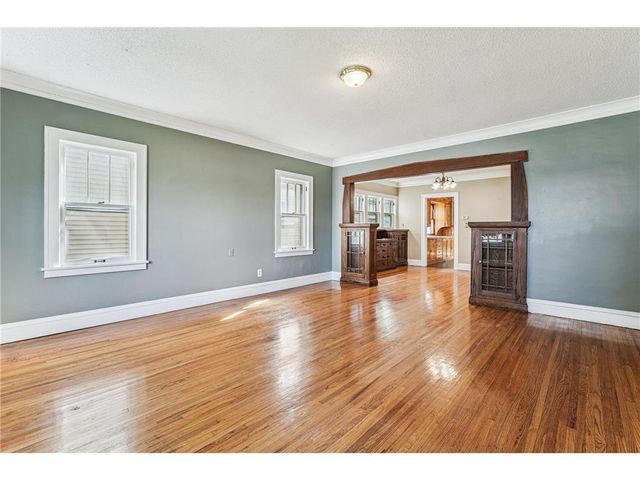 1186 Marshall Avenue, Saint Paul, MN 55104