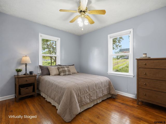 2612 W Chandler Road, Bellevue, NE 68147