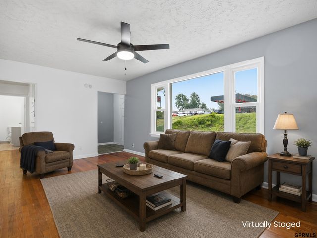 2612 W Chandler Road, Bellevue, NE 68147