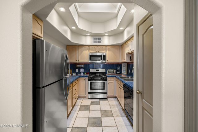 891 Chateau Drive, Las Cruces, NM 88005