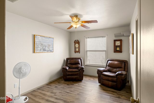 891 Chateau Drive, Las Cruces, NM 88005