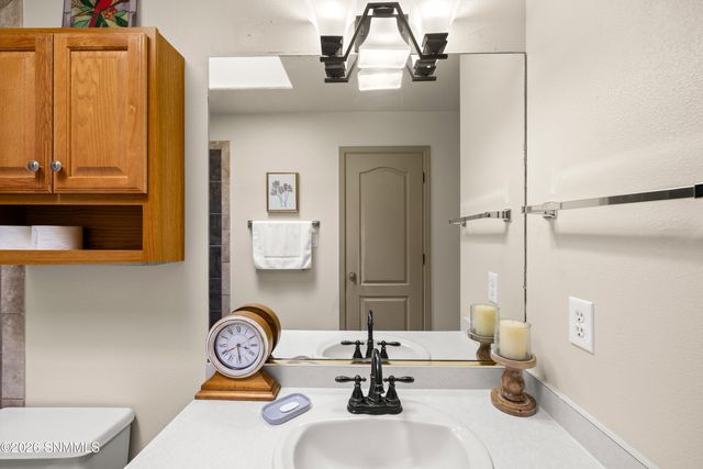 891 Chateau Drive, Las Cruces, NM 88005